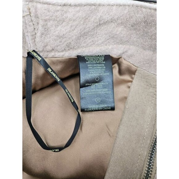 New BlankNYC Suede Mini Skirt Womens 30 Beige Zippered Buckle - Picture 6 of 6
